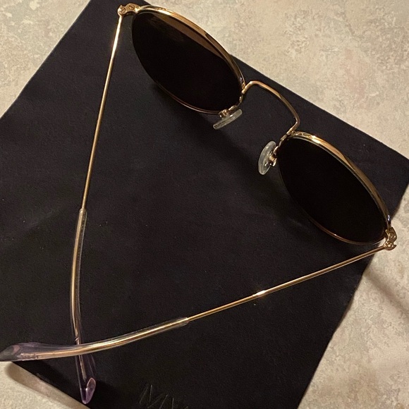 MVMT Icon 49A 50-21-145 Womens Gold Sunglasses - Picture 3 of 4